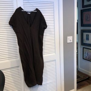 Sheath dress, back slit, fraud edges. Dark olive.